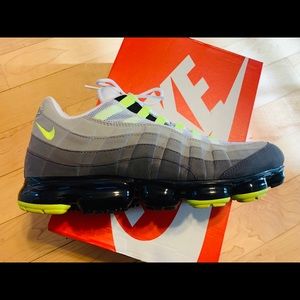 Nike VaporMax 95!! Excellent Condition! Sz13